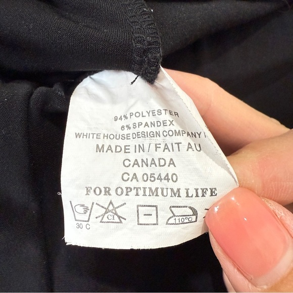 Sympli White House Design Company Floral Cut Out Black Leggings Made in Canada - Picture 7 of 17